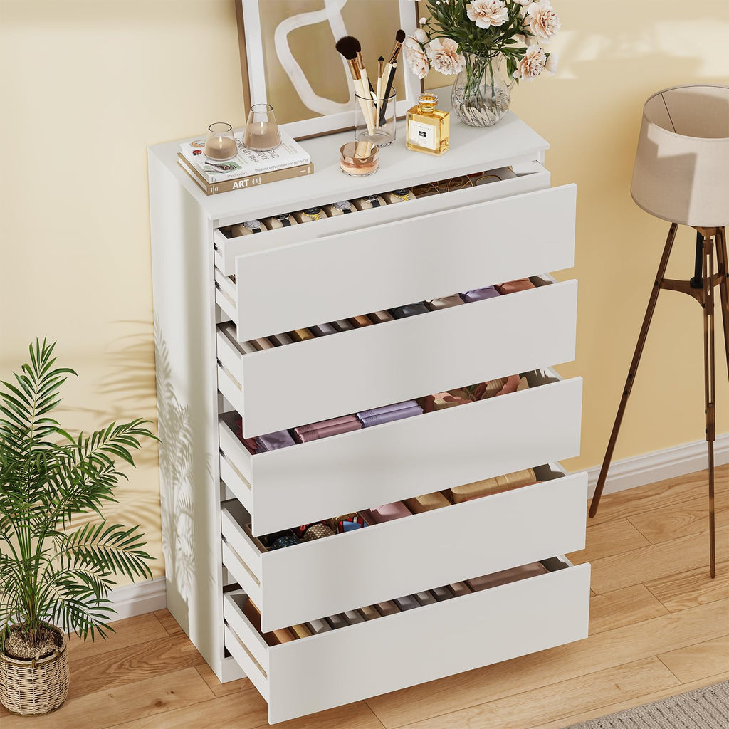White 5 Drawer Dresser Z20683