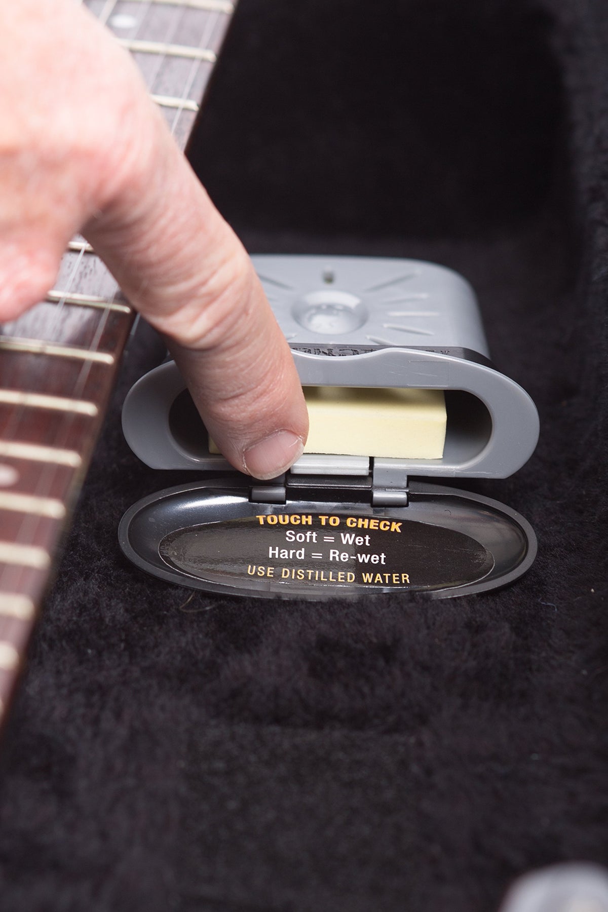Instrument Case Humidifier with Holster K698146
