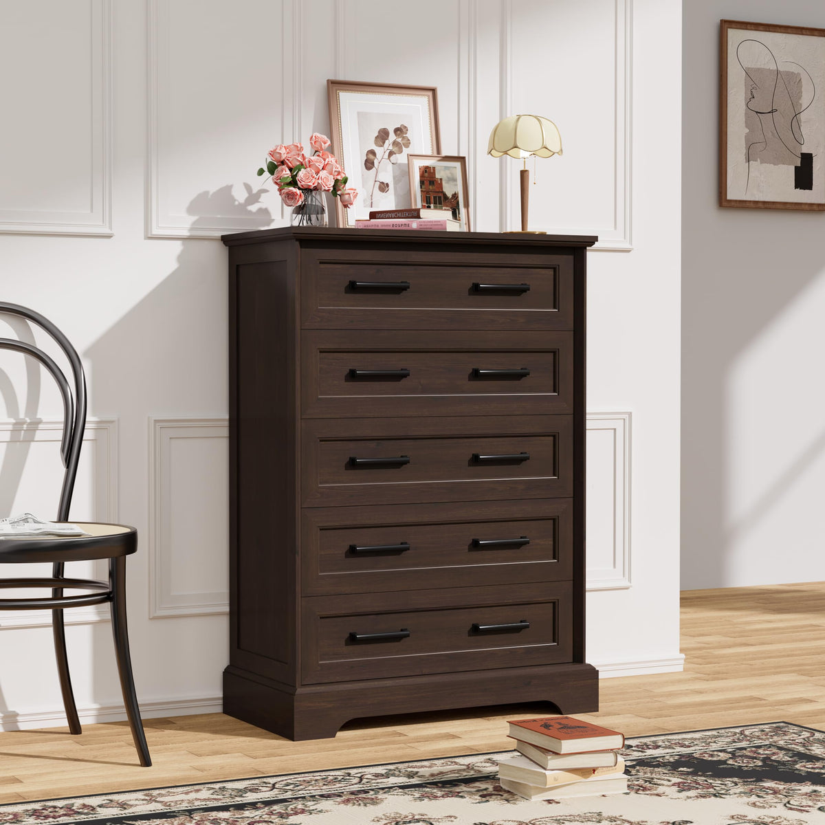 Brown 5 Drawer Dresser Z253